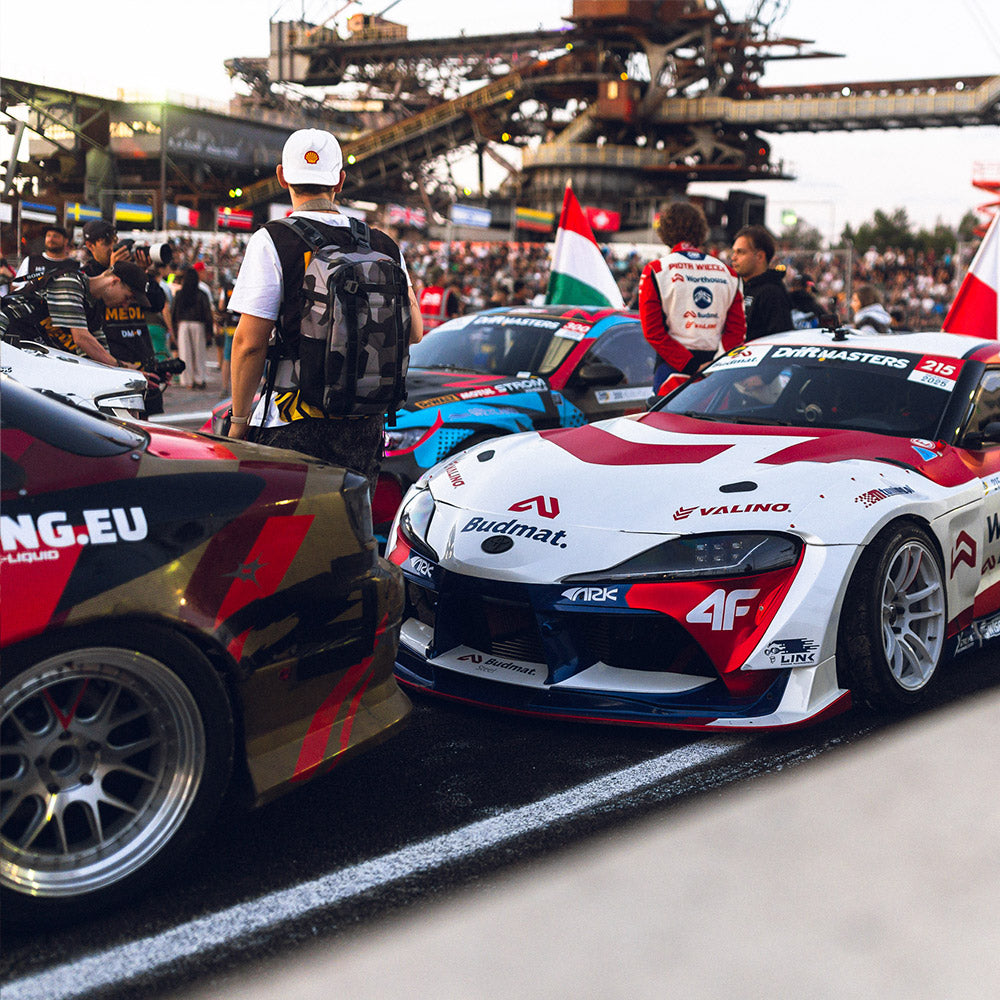 TOP 16 Driver Parade Experience